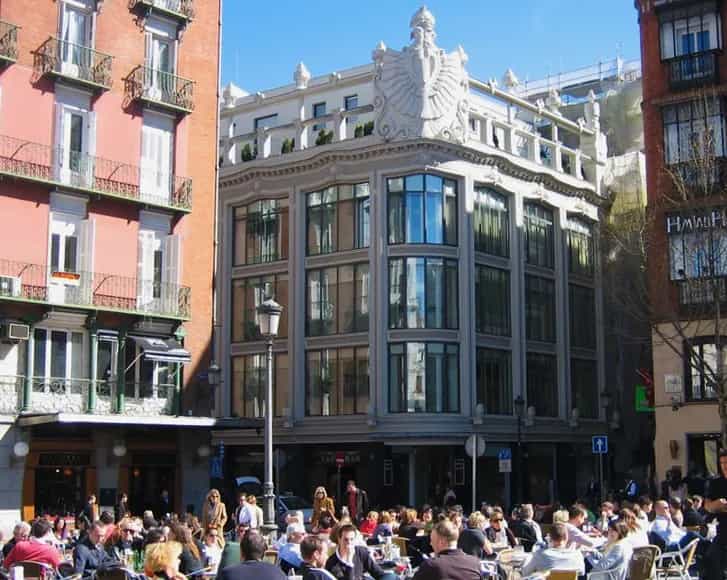 Flerfamilie i Madrid, Madrid 10003898