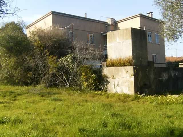 Multiple Houses in Gatões, Coimbra 10003947