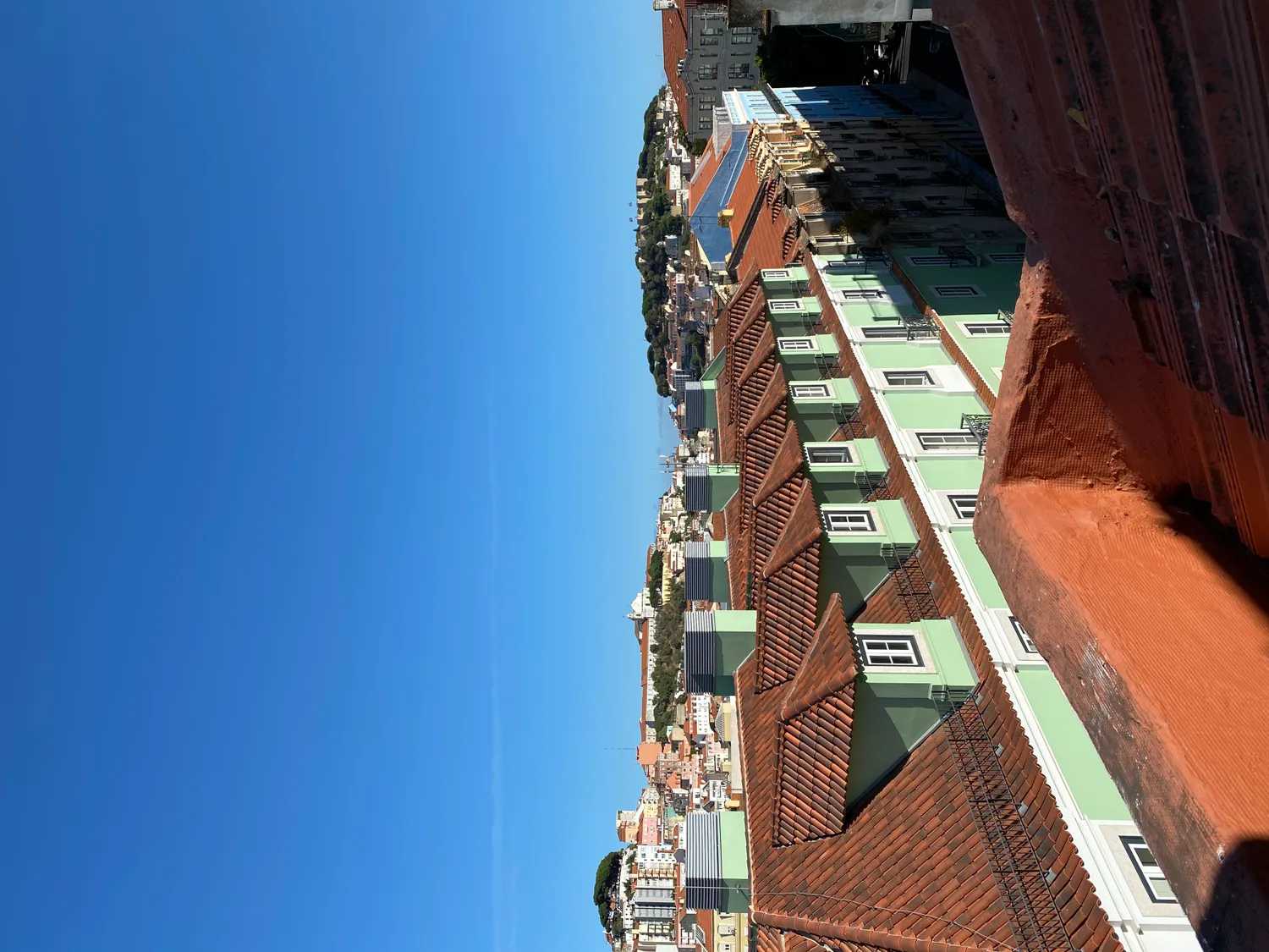 Huis in Lisboa, Largo do Mastro 10004182