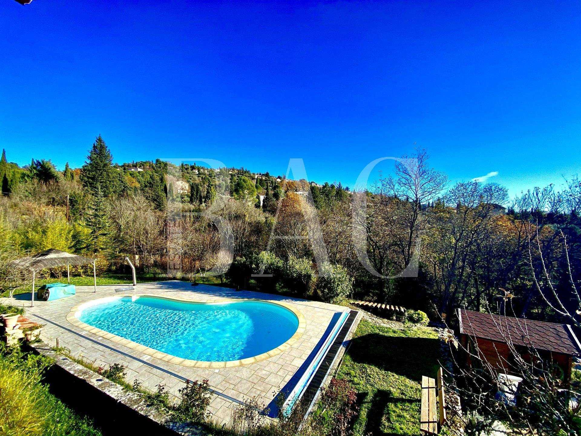 Andet i Fayence, Provence-Alpes-Cote d'Azur 10004582