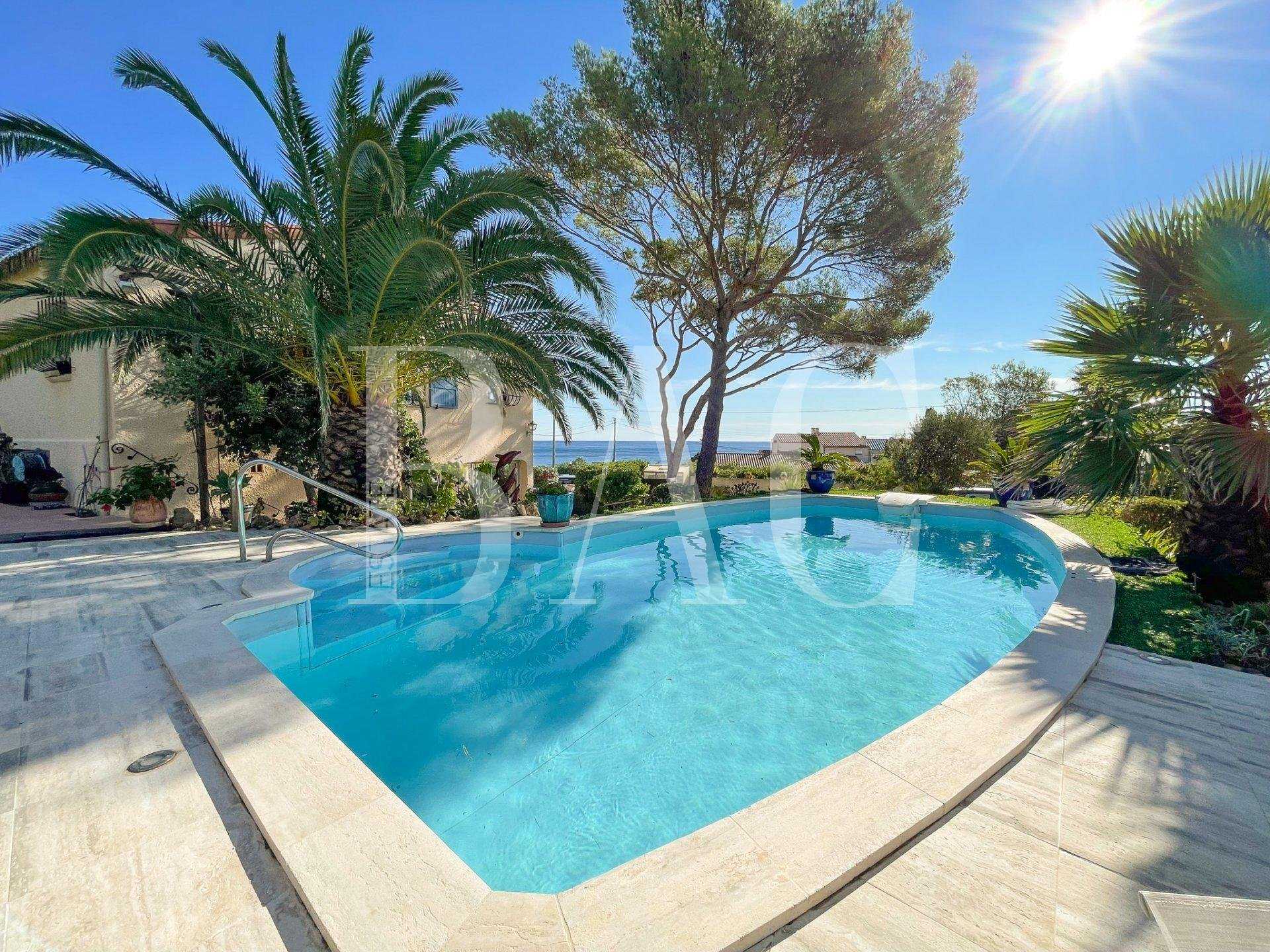 Rumah di Saint-Aygulf, Provence-Alpes-Cote d'Azur 10004588
