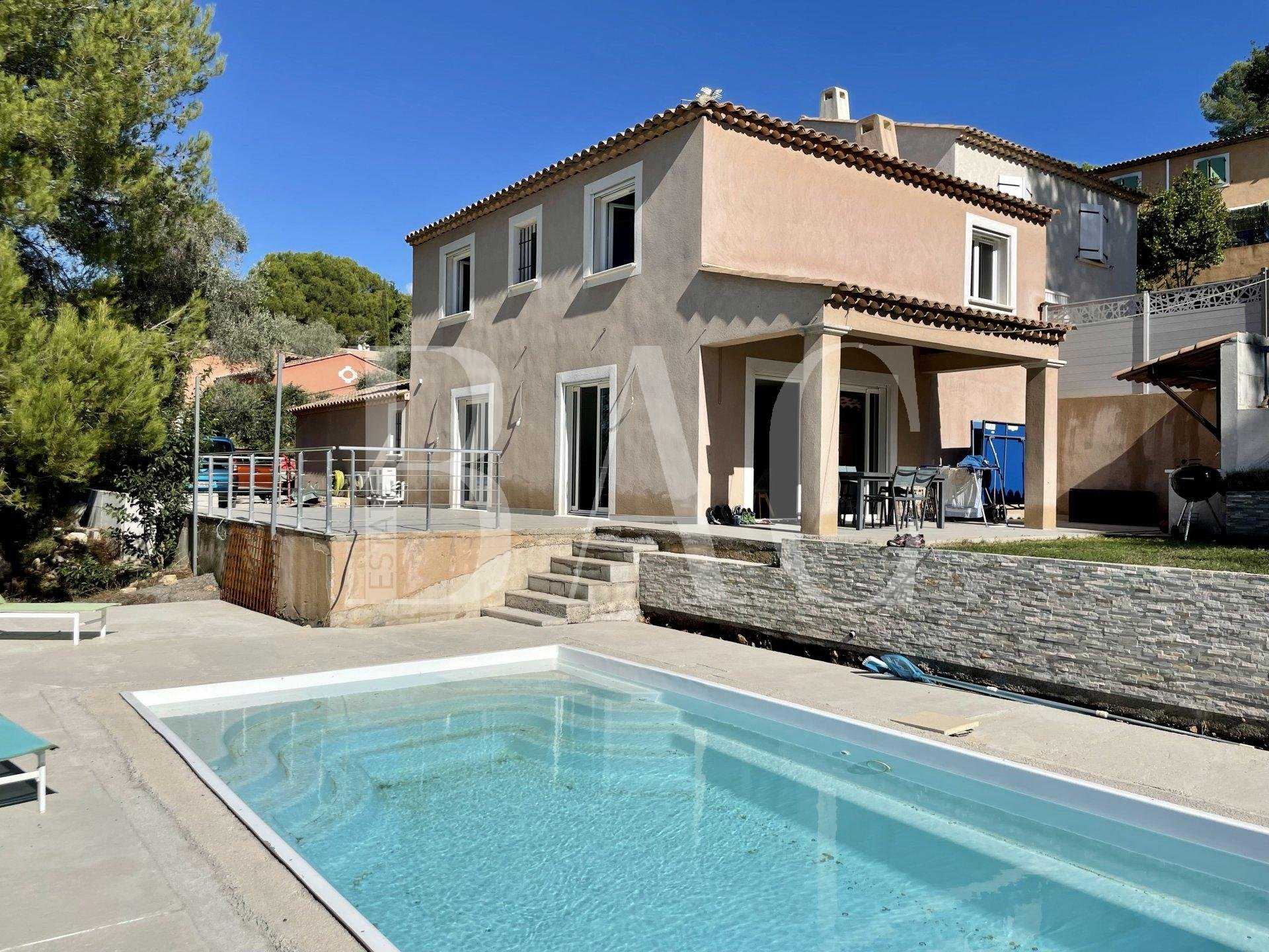 Rumah di Vallauris, Provence-Alpes-Cote d'Azur 10004637