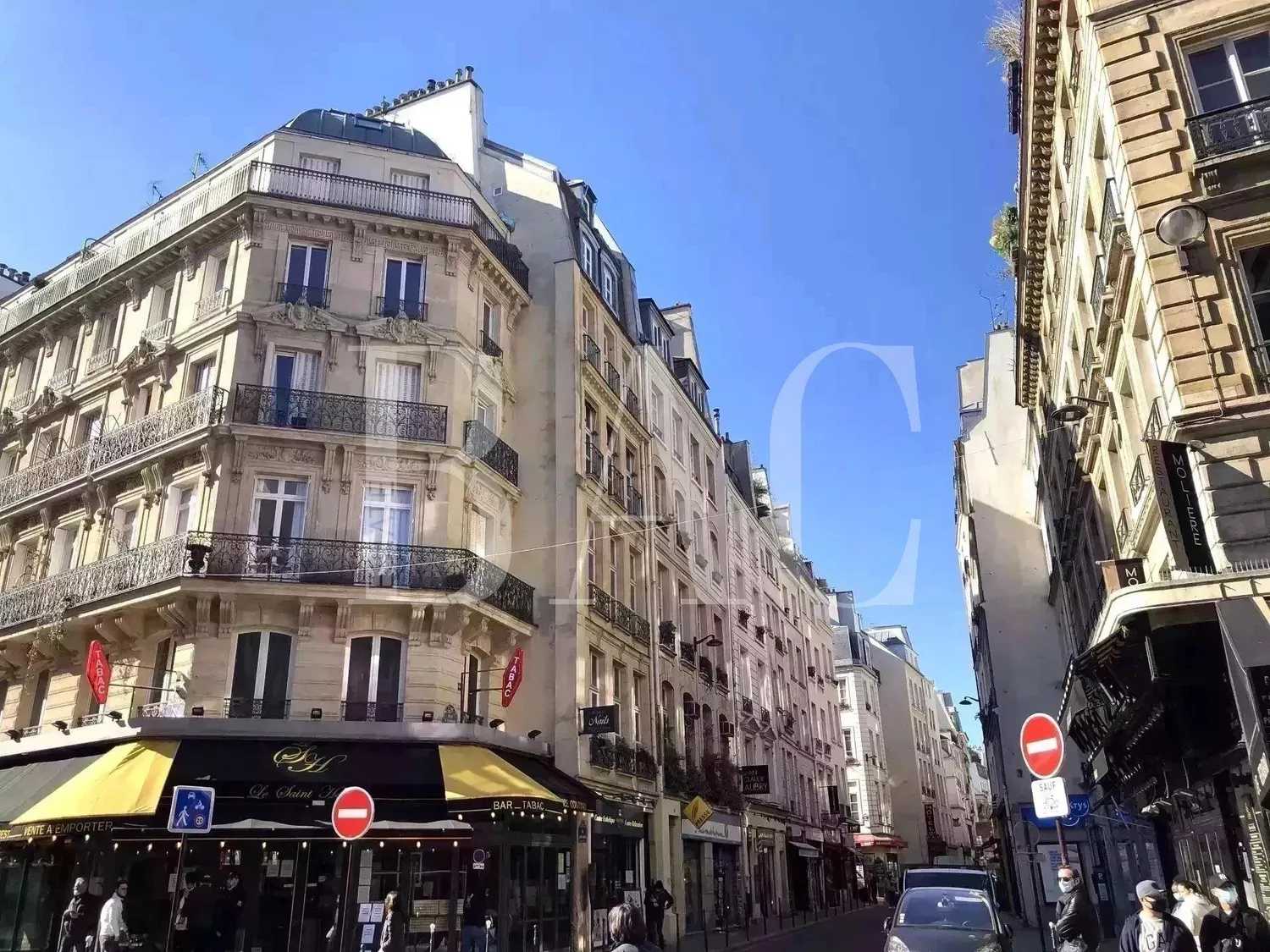 Eigentumswohnung im Paris, Ile-de-France 10004651