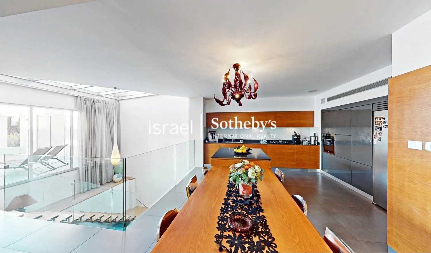 Condominio en Ramat HaSharon, Sasha Argov Street 10004694