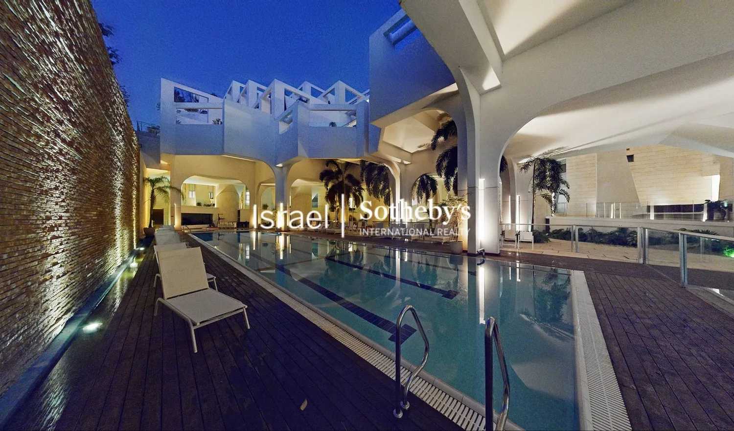 Condominium in Tel Aviv-Yafo, Sasha Argov Street 10004694