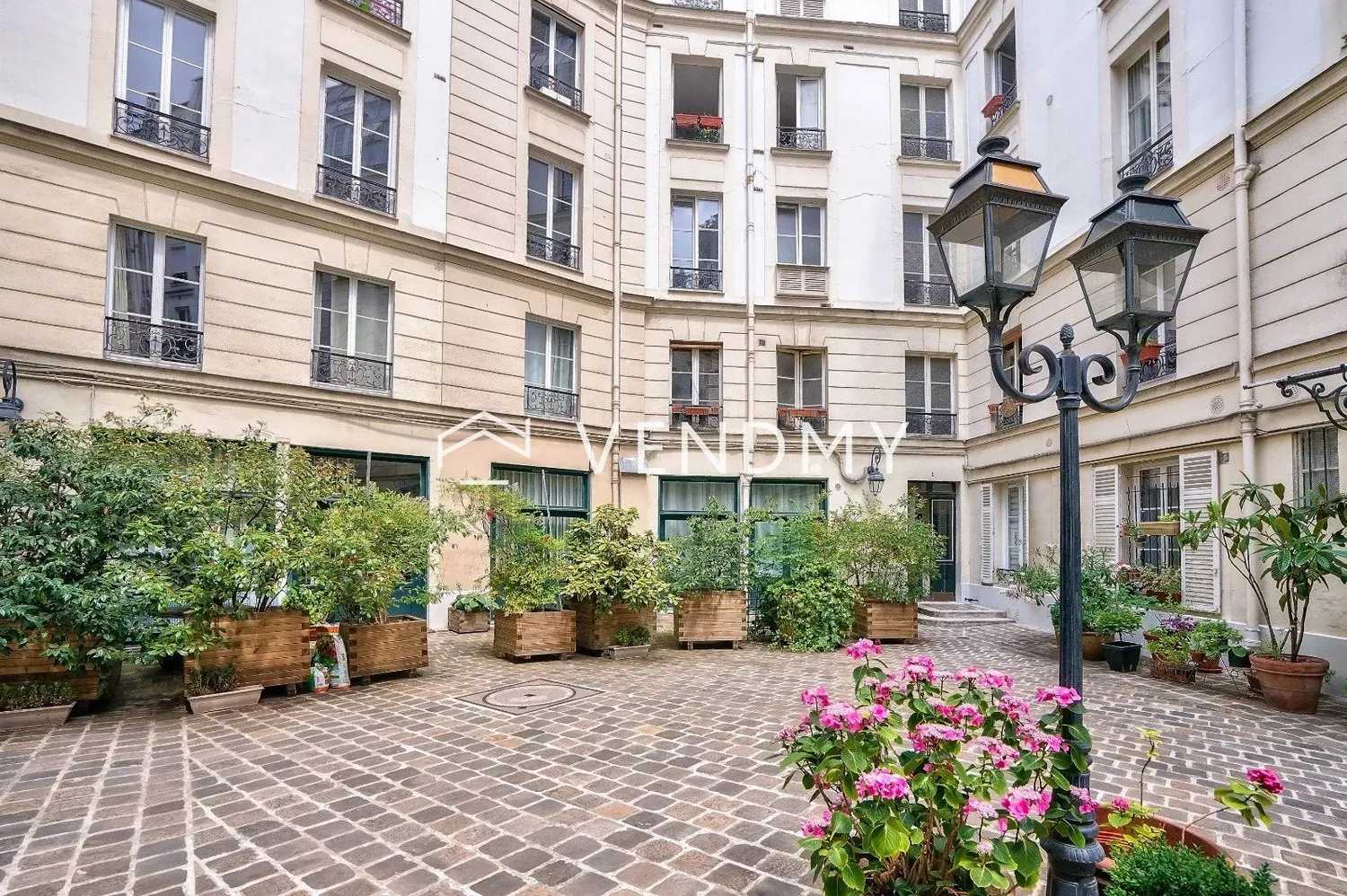 Квартира в Paris, 8 Rue Fénelon 10004825