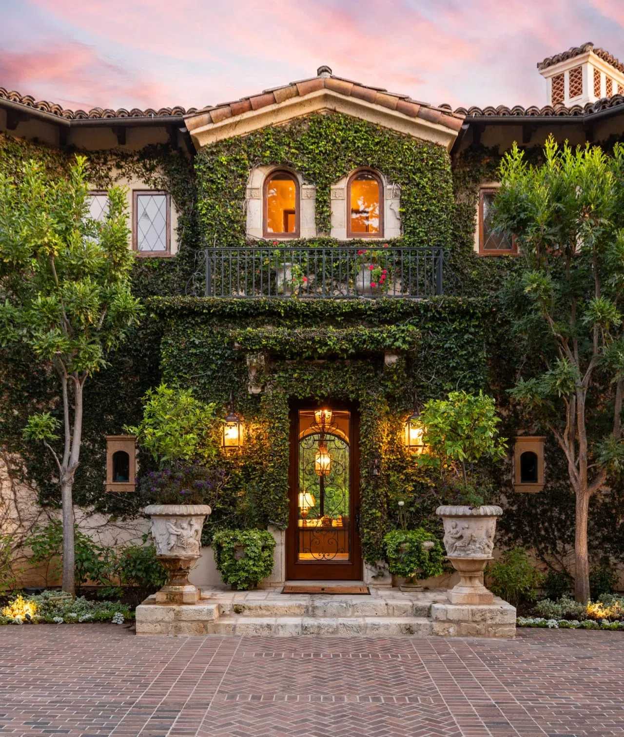 Rumah di Los Angeles, 1550 Amalfi Drive 10004838