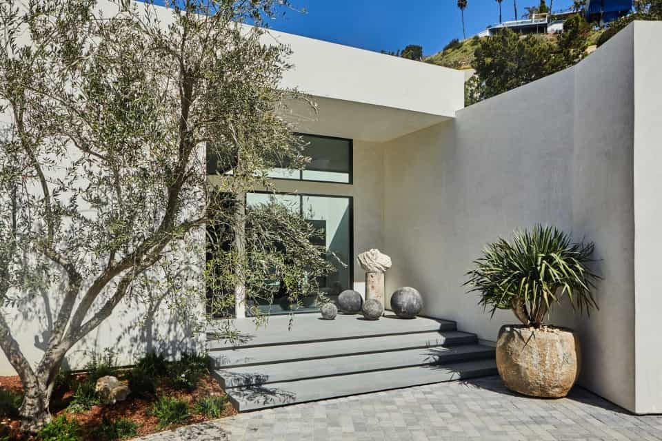 House in West Hollywood, 1731 Rising Glen Road 10005015