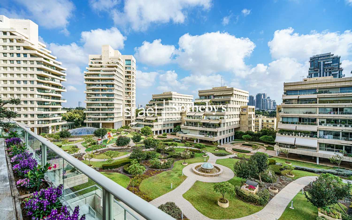 Eigentumswohnung im Tel Aviv-Yafo, Shai Agnon Street 10007046