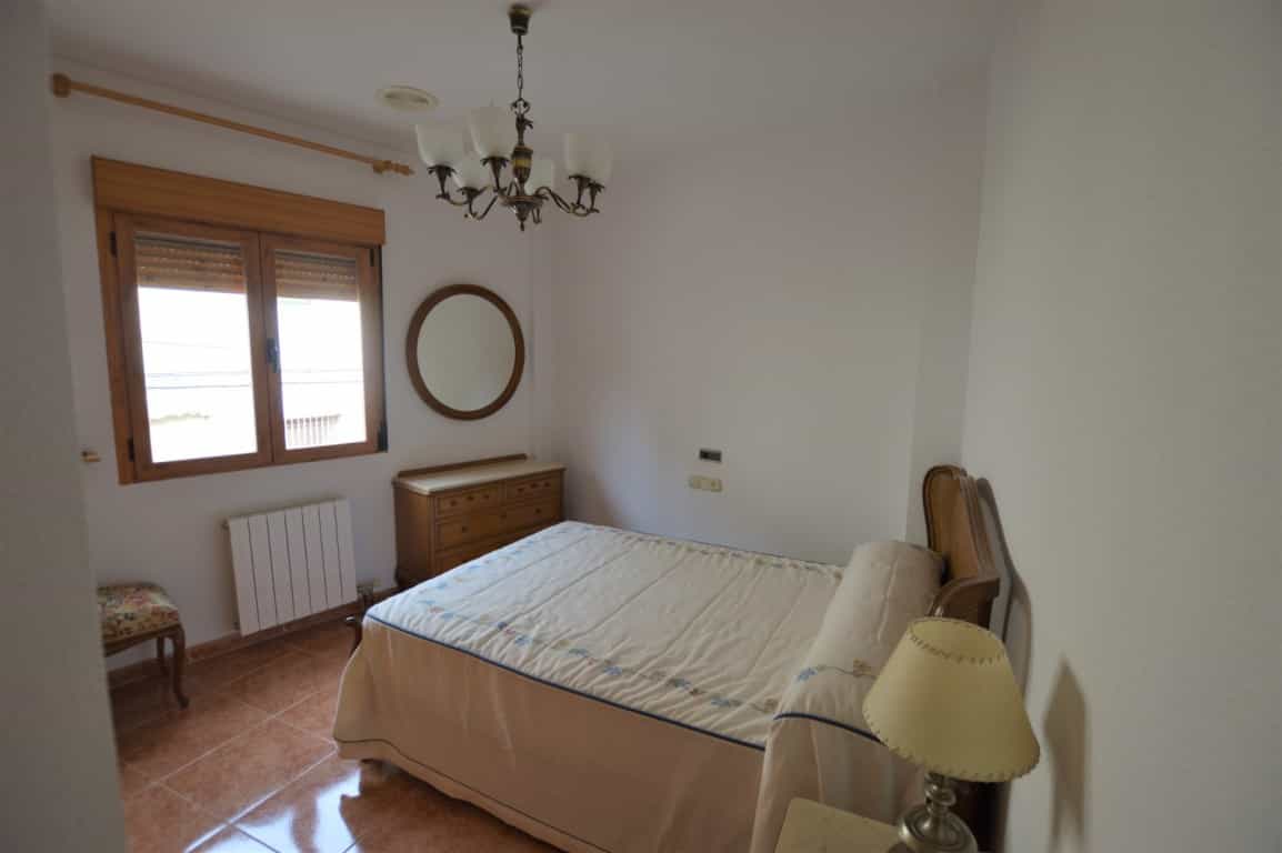 房子 在 Pinos del Valle, Andalucía 10007917