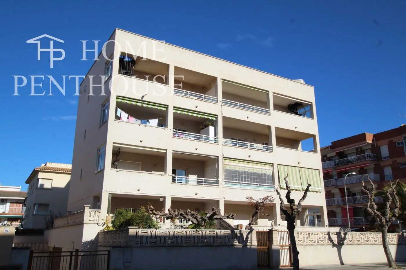Condominium in Cunit, Catalonia 10007923