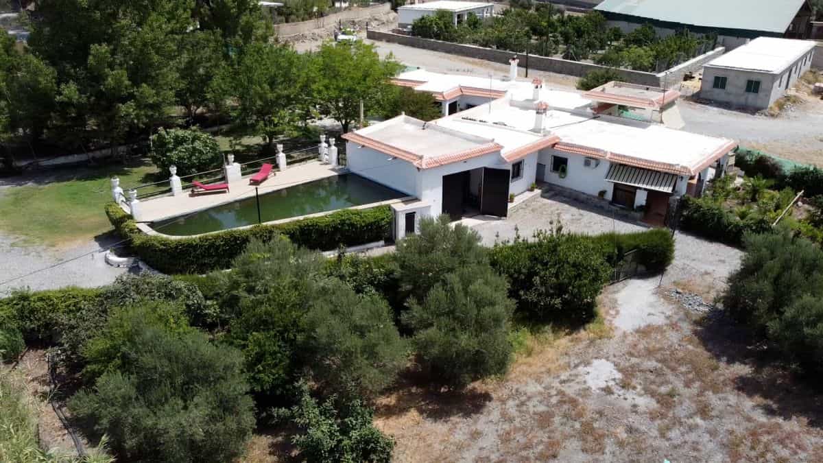 House in Orjiva, Andalusia 10007985