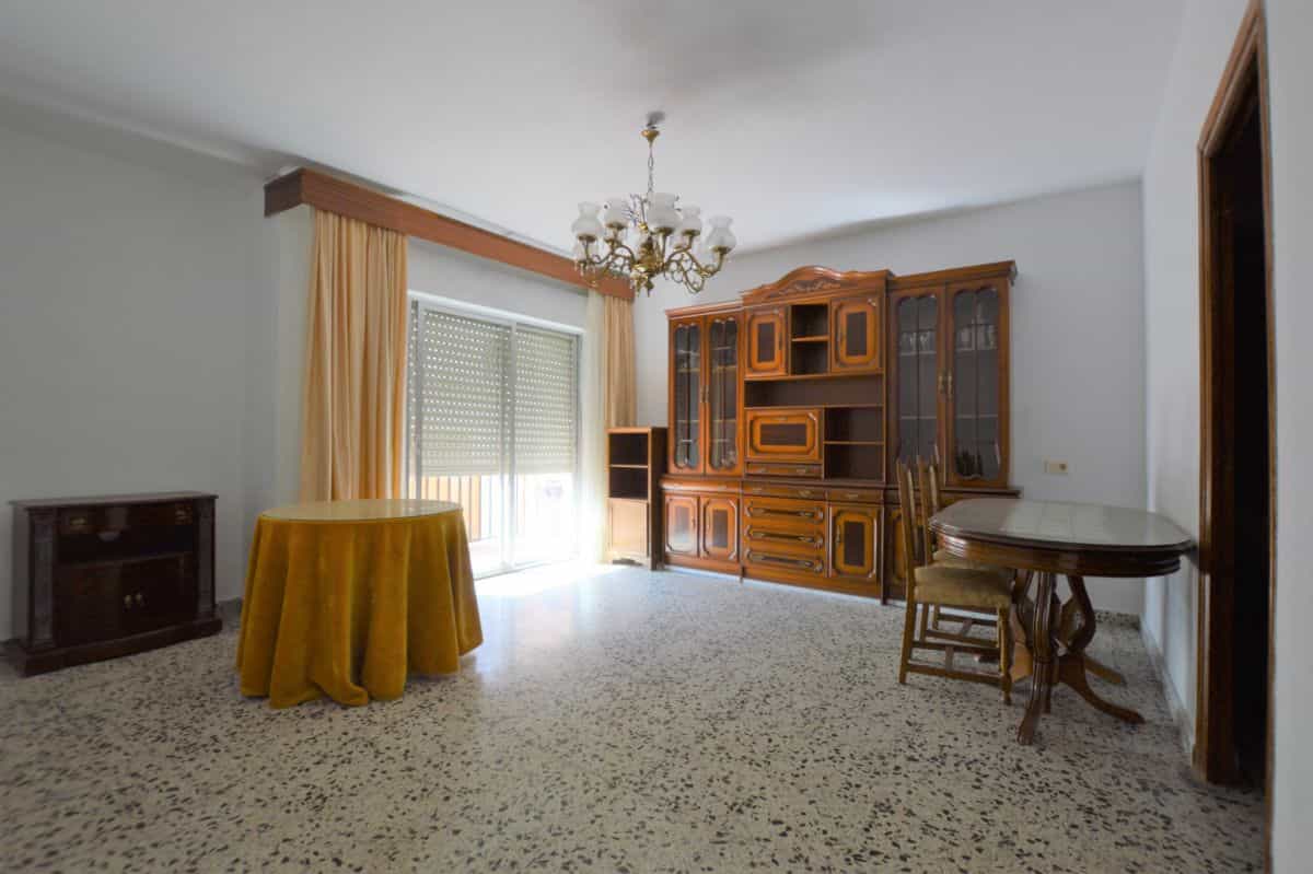 Квартира в Lanjaron, Andalusia 10008004