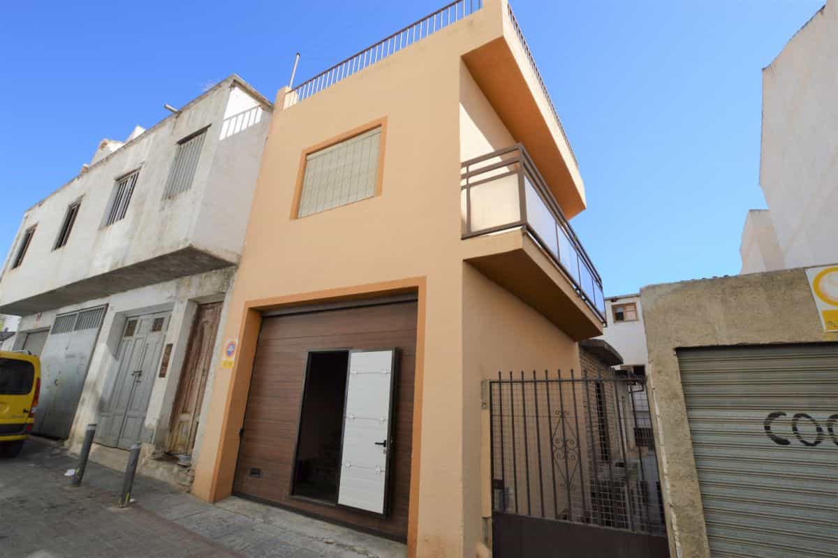 House in Lanjaron, Andalusia 10008008