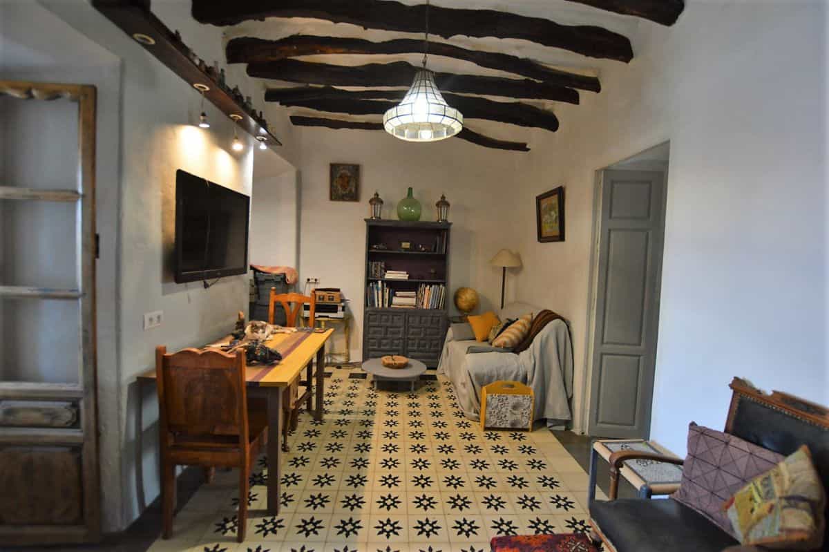жилой дом в Polopos, Andalusia 10008028