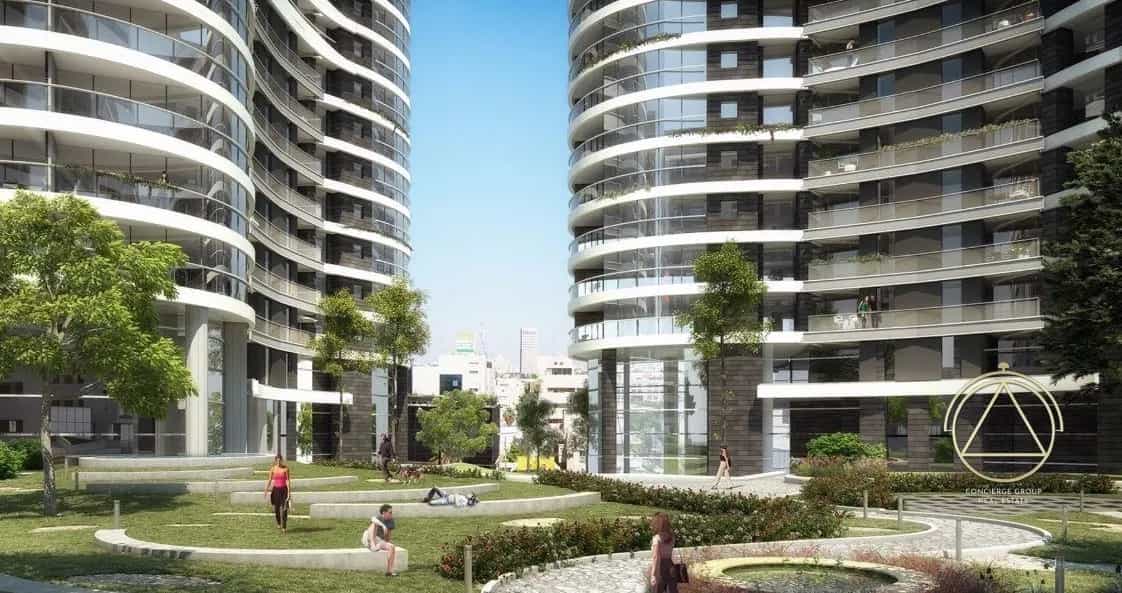 Condominium in Tel Aviv-Yafo, HaHashmonaim Street 10008191