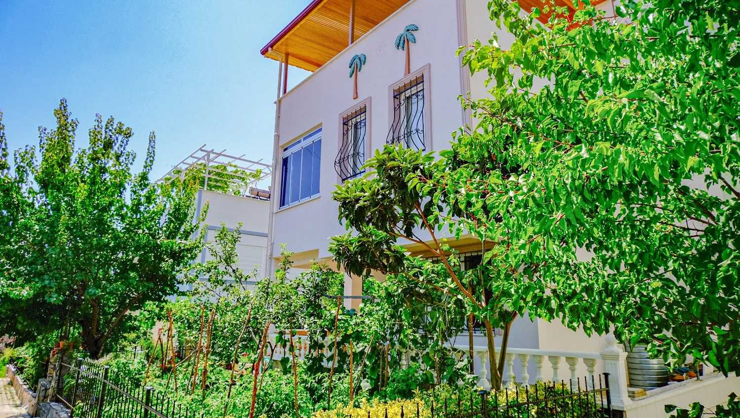 House in Küçukkuyu, Çanakkale 10008254