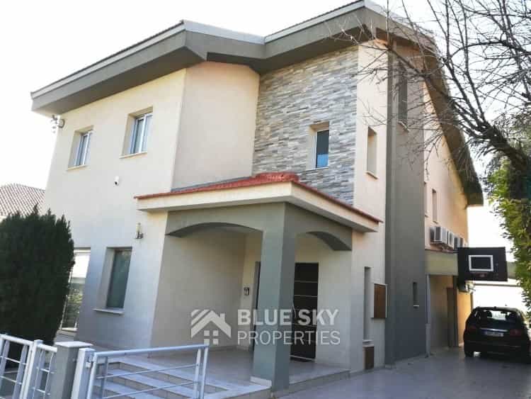 House in Agia Filaxi, Limassol 10008820