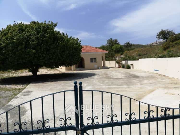 House in Pampoula, Lemesos 10009021