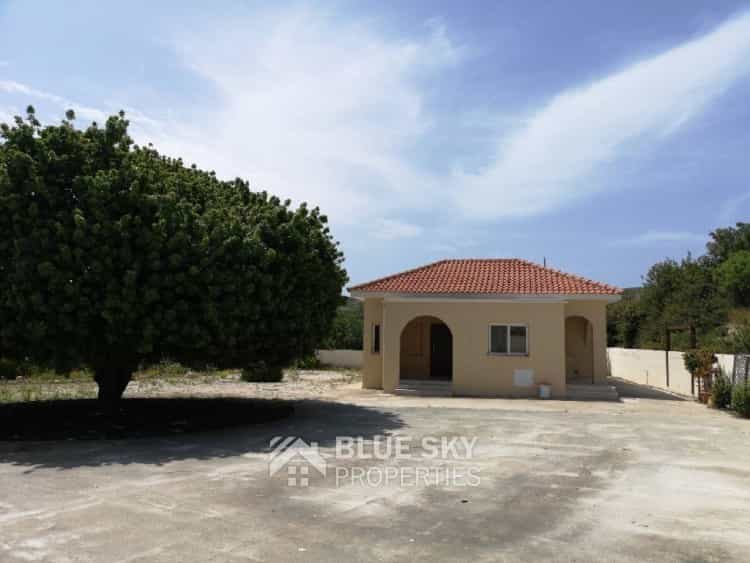 House in Pampoula, Lemesos 10009021