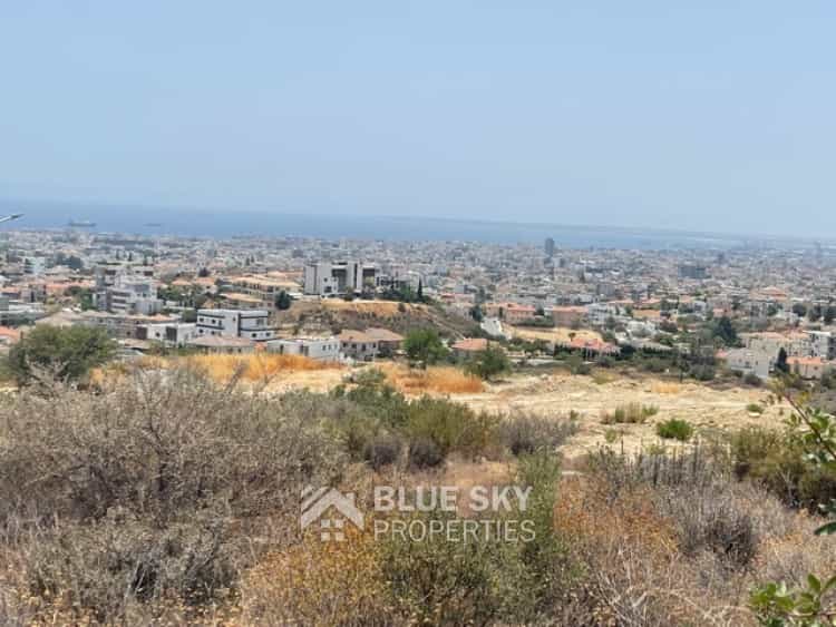Tanah dalam Agios Athanasios, Limassol 10009210