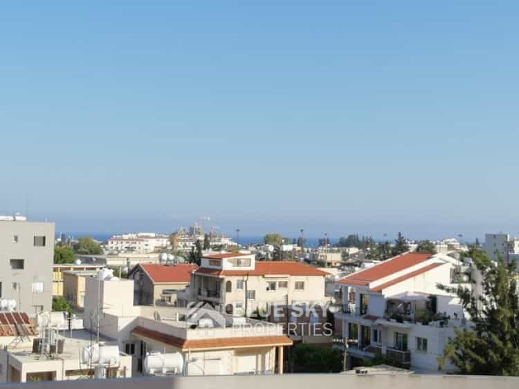 Condominium in Limassol, Lemesos 10009264