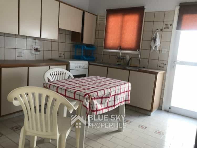 Condominium dans Neapoli, Limassol 10010049