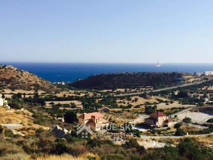 Land in Agios Tychon, Larnaka 10012026