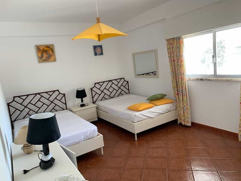 Condominium in Amoreira, Faro 10012416