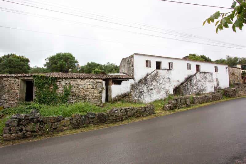 House in Cabeca Veada, Leiria 10012429