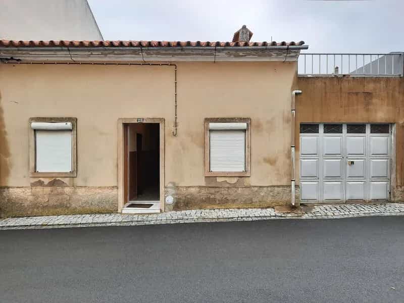 House in Nisa, Portalegre 10012435