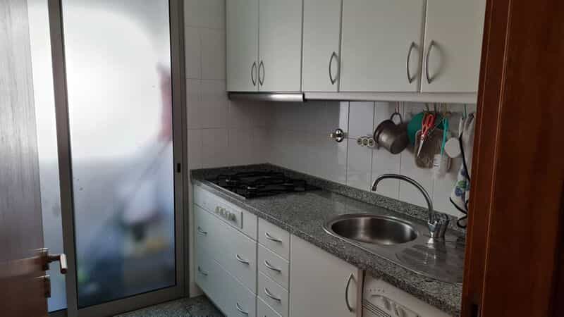 Eigentumswohnung im Leca do Bailio, Porto 10012483