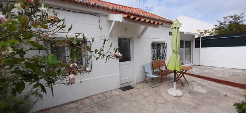 House in Sesimbra, Setúbal 10012501