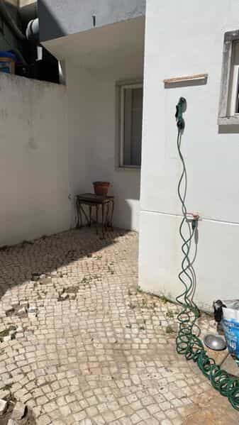 Kondominium dalam Linda-a-Velha, Lisbon 10012516