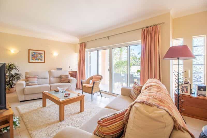 Huis in Lagoa (Algarve), Faro District 10012560