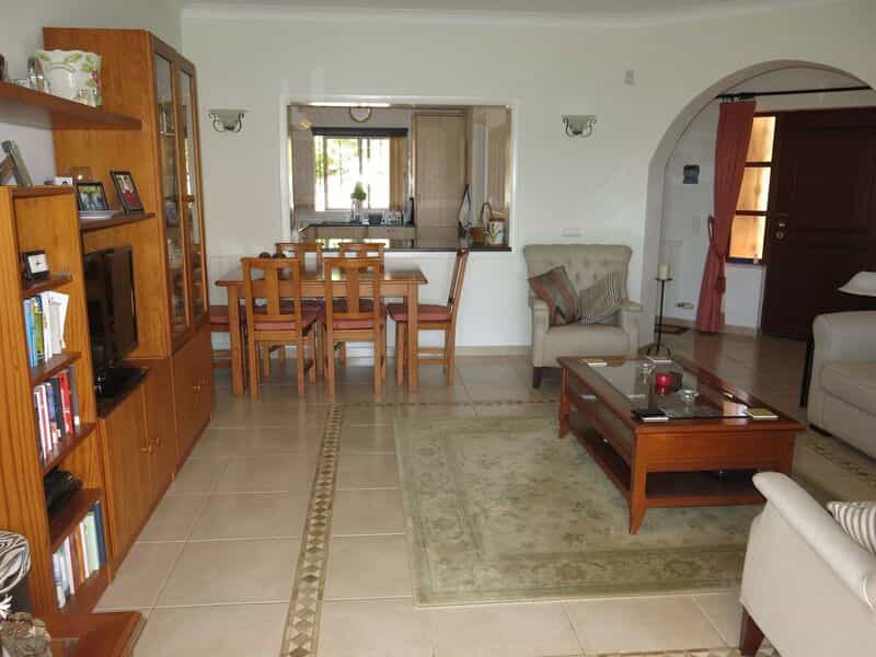 Condominio nel Lagoa (Algarve), Faro District 10012563