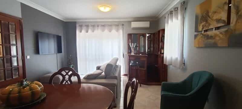 Condominium in Sao Joao da Madeira, Aveiro 10012585