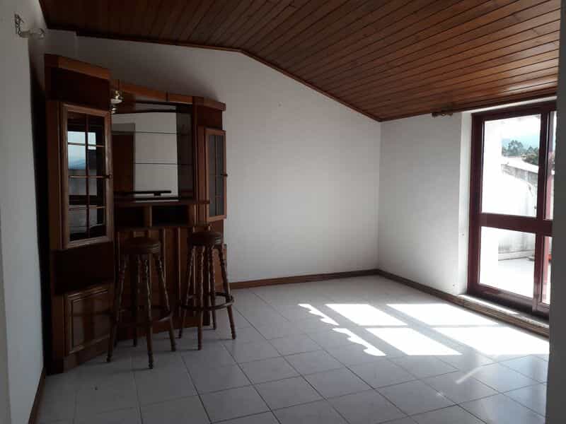 Condominium in Galvao, Viana do Castelo 10012655