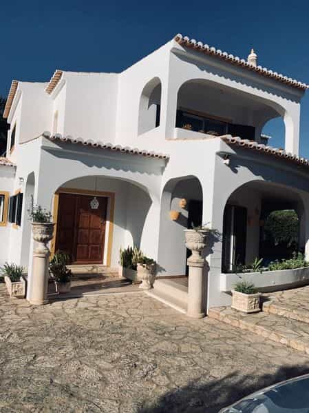 House in Armacao de Pera, Faro 10012685