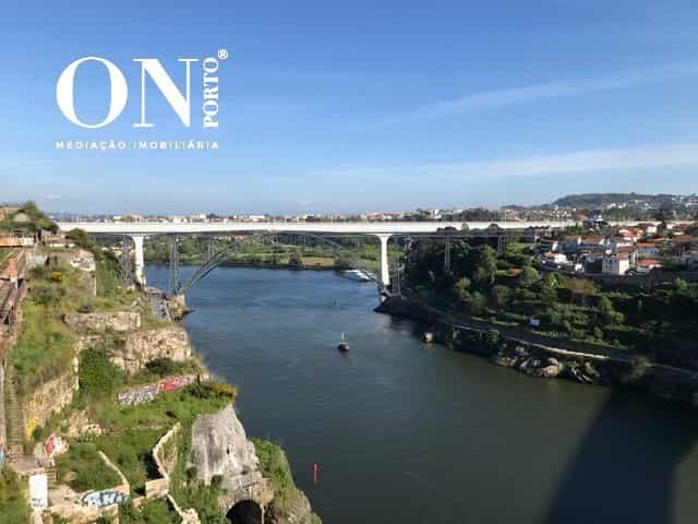 Borettslag i Porto, Porto District 10013021