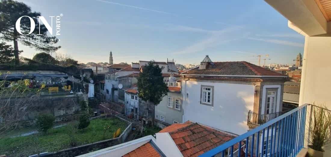 Condominium in Porto, Porto 10013059