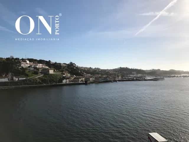 Condomínio no Porto, Porto District 10013065
