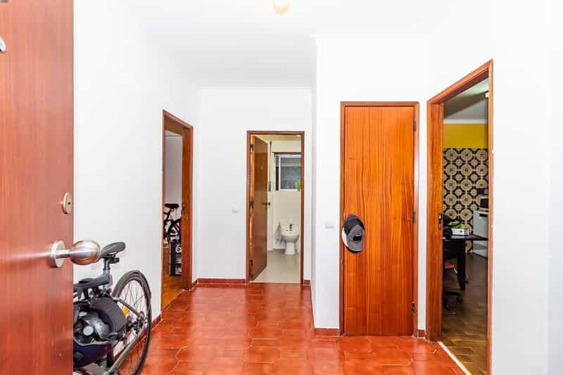 公寓 在 拉兰热拉, 塞图巴尔 10013112