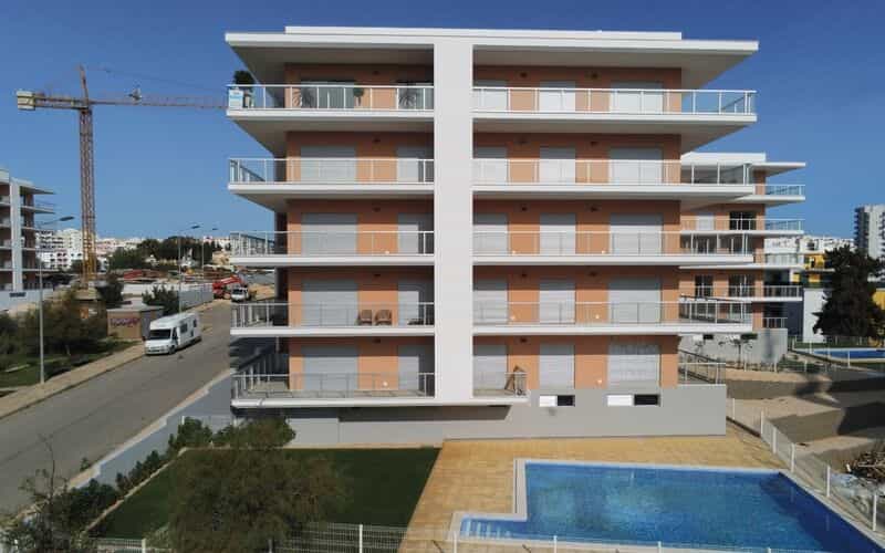 Condominium in Praia da Rocha, Faro 10013209