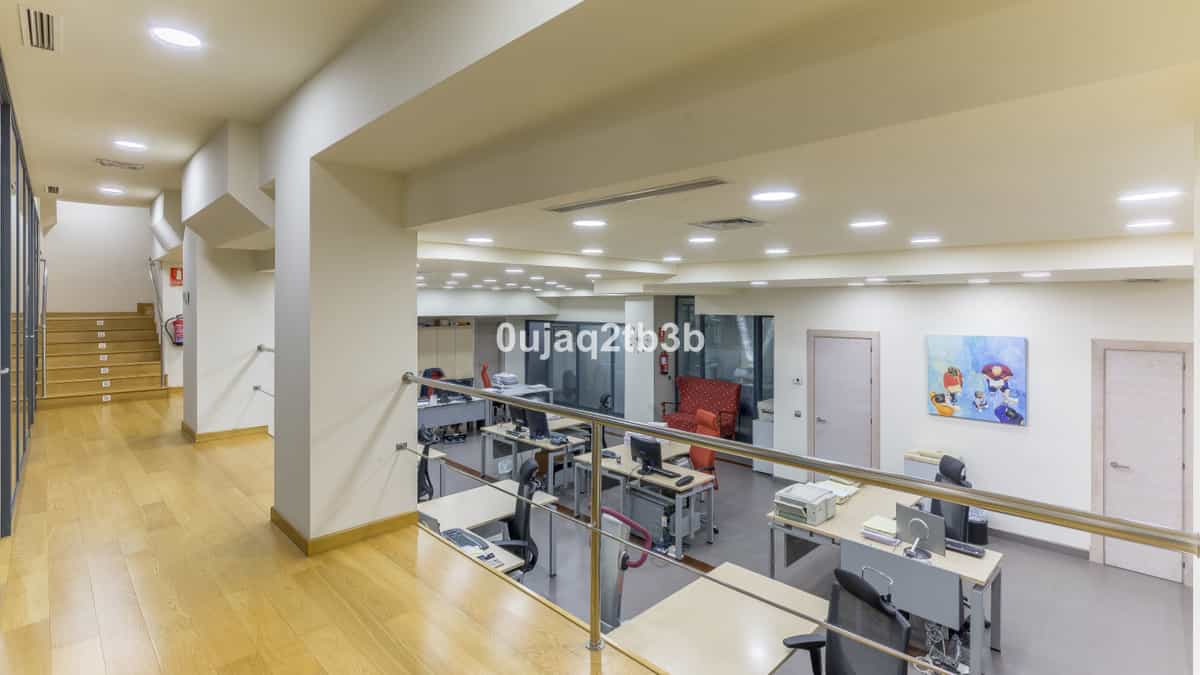Office in Marbella, Andalusia 10013706