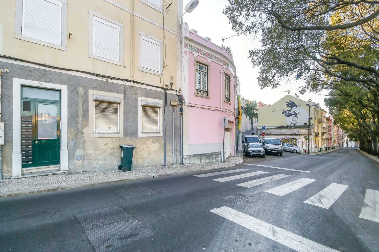 House in Lisboa, 34 Rua Maria Pia 10013821