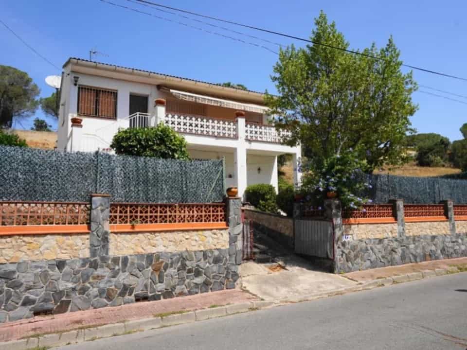 House in Lloret de Mar, Catalonia 10013962
