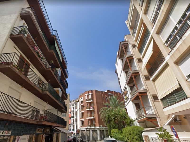 Condominium in Lloret De Mar, Gerona 10014002