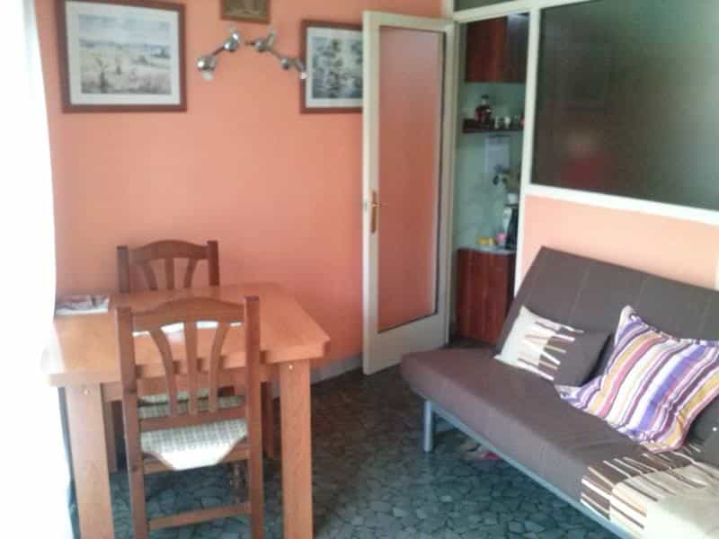 Condominio nel Lloret De Mar, Gerona 10014046