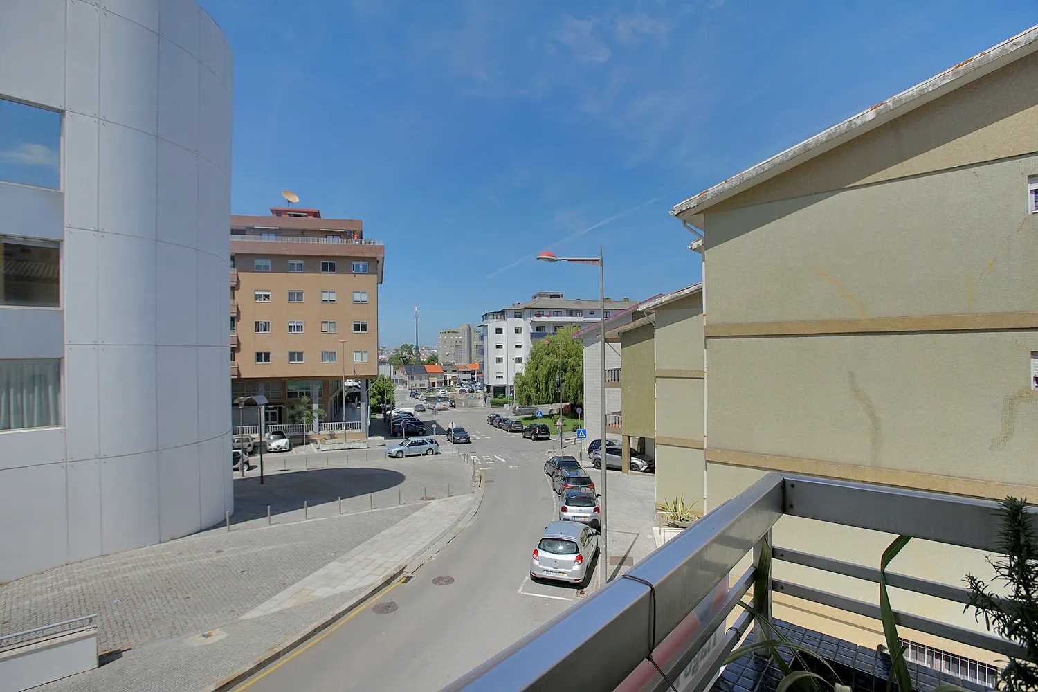 Condominium dans Vila Nova de Gaia, 87 Rua Diogo Macedo 10014323